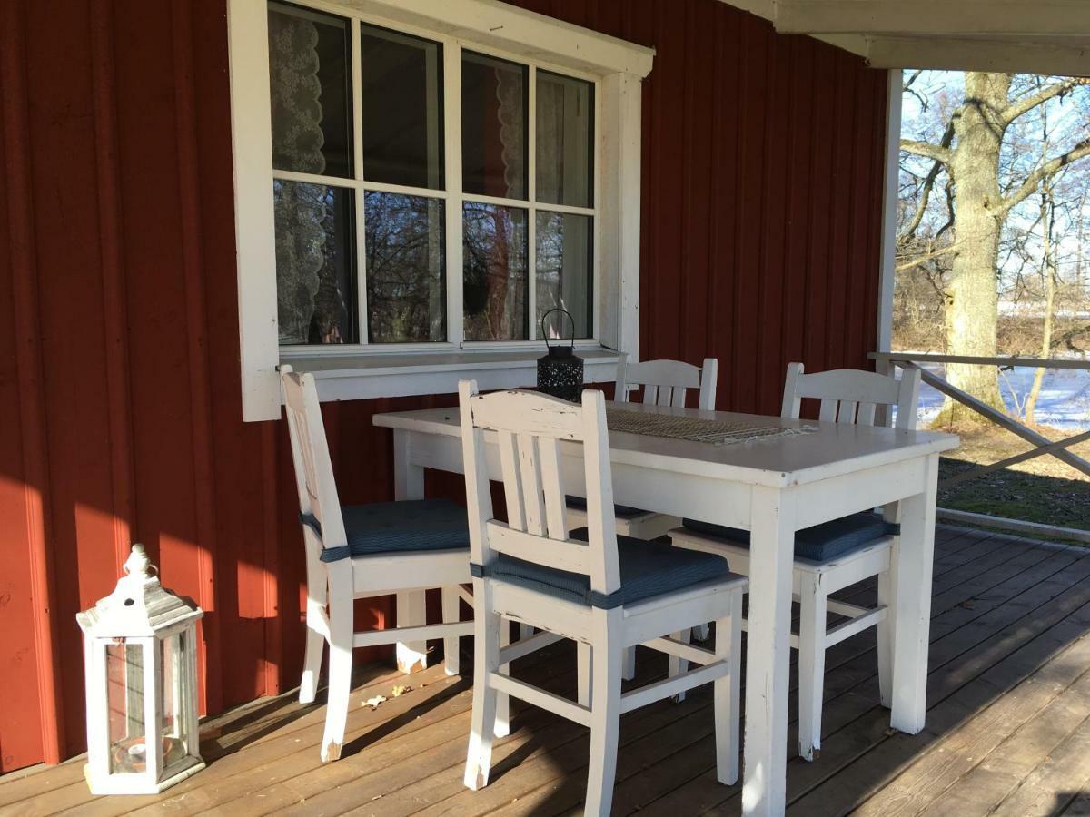 Travad Nybo Lilla Huset Hotel Exterior photo